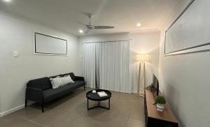 Modern 3BDR Townhouse in Bellbird Park