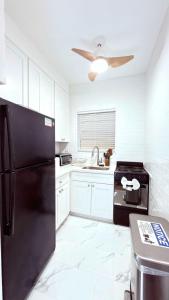 2 Bedroom Beach Apartment in Prime Miami Location