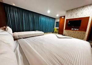 Balaji Rooms
