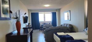 Gooderson Tropicana Hotel