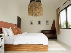 5-BR Villa with Pool & Kids Playground in Kuta