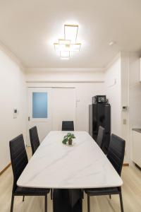 Roots Osaka Station 2