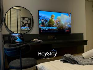 Isola KLCC by HeyStay Management