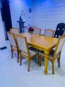 Golden guest house