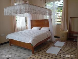 Saadani Pangani camps and tours