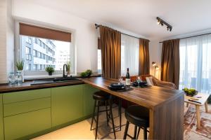 Nest & Rest Apartment - Wi-Fi & Free Parking