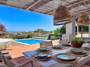 La Jara Andaluza - Villa con Piscina - Benalmádena