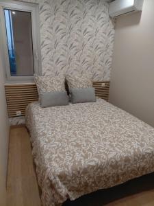 Le Jasmin T2 renovated air conditioning wifi and parking