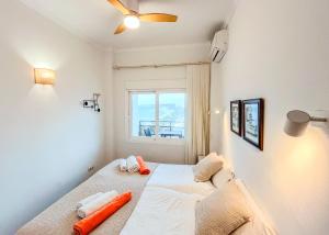 Skol 536 - Great One Bed Apartment with Wonderful Sea View.