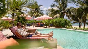 Singnature by Vilage