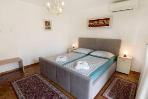 Bright apartment in Umag