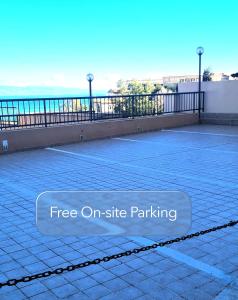 Mediterranean Apartment Pool & Parking