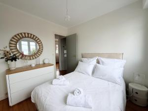 Villa Éléonore - Piscine privée, 5 chambres, proche centre, parking by Maison ACG