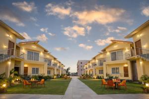 Beachfront Resort Mandarmoni-Parth King