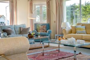 6 Bed in Padstow oc-p00006