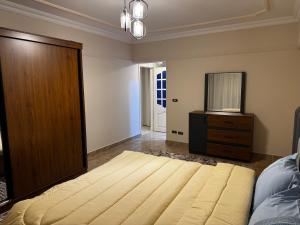 Deluxe Apartment Nasr City, Egyptشقة سوبر لوكس بالقاهرة ثلاثة غرف نوم مدينة نصر بالقرب من المطار و من سيتى ستارز مول