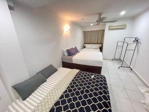 tebrau 4bedroom 4bathroom 20pax Nearby Ikea AEON Tebrau