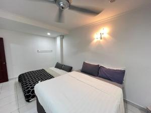 tebrau 4bedroom 4bathroom 20pax Nearby Ikea AEON Tebrau