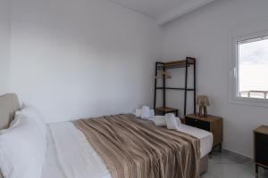 Delfini Girni Apartments