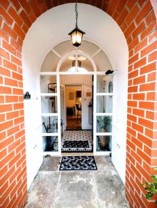 2 Bedroom Unique Converted Constabulary