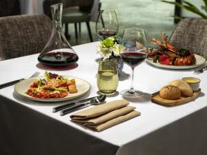 Admiral Hotel Manila - MGallery Collection