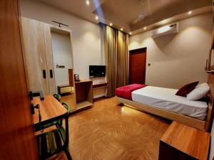 J&G Royal Stay- A Boutique Hotel