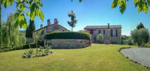 Stone House Apartment With Pool In Tuscan Hills