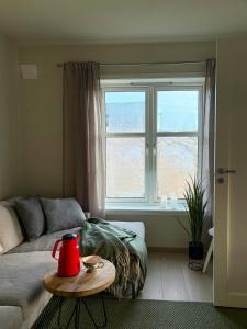 Seafront House From 1952 With Views In Veivåg