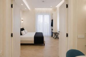 SOFIA Suites & Rooms