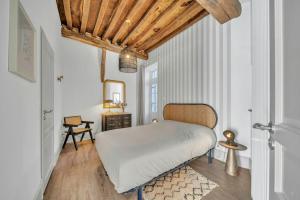 Renovated Family Château In Burgundy Near Beaune