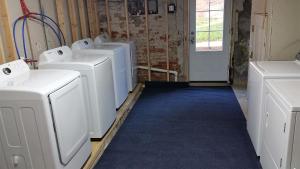 The Penthouse at Park Place King bed fast WIFI and free coffee