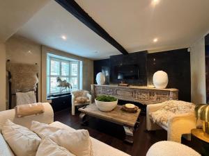 3 Bed in Henley-in-Arden oc-t35070