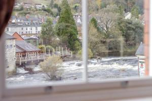 5 Bed in Llangollen oc-l34205