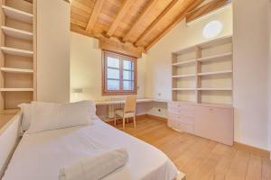 Casa Zizur by Clabao