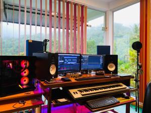 SangeethLK Music Studio and Stay