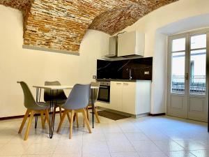 Lungolago Apartment