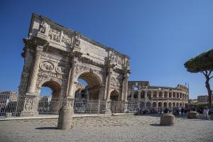 Roccos Home at the Colosseum