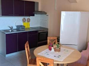 Kelly Signature Sea View Residence