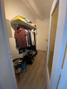 Studio meublé au pied des clochers tors