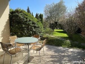 Résidence de vacances avec piscine