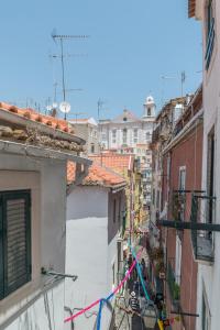 Home Out Alfama 2E