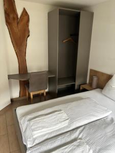 Pension SUNNSEITN - Gastronomie - Café - Weinkeller