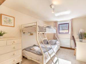2 Bed in Newton-on-Rawcliffe 88955