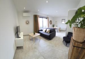 200m de la plage en centre ville au calme