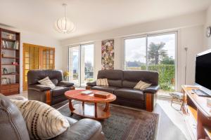 Fenêtres sur linfini bleu