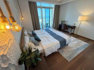 Gewan sea view apartment 2 bedroom maids room