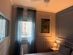 Center Firefly Gardens Apartment parking on request