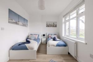 4Bed Ponteland Road-Free Parking-by Holiday Homes