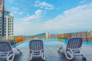 Sky Pool at 3 Towers Ampang by HCK