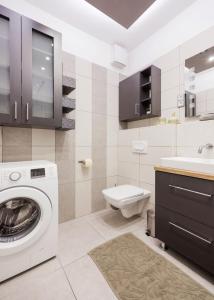 Slate Wood Apartment